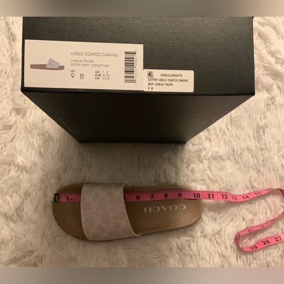 LAST PAIR! Coach Udele Slides Sandals Shoes Pool Slides - Picture 8 of 8